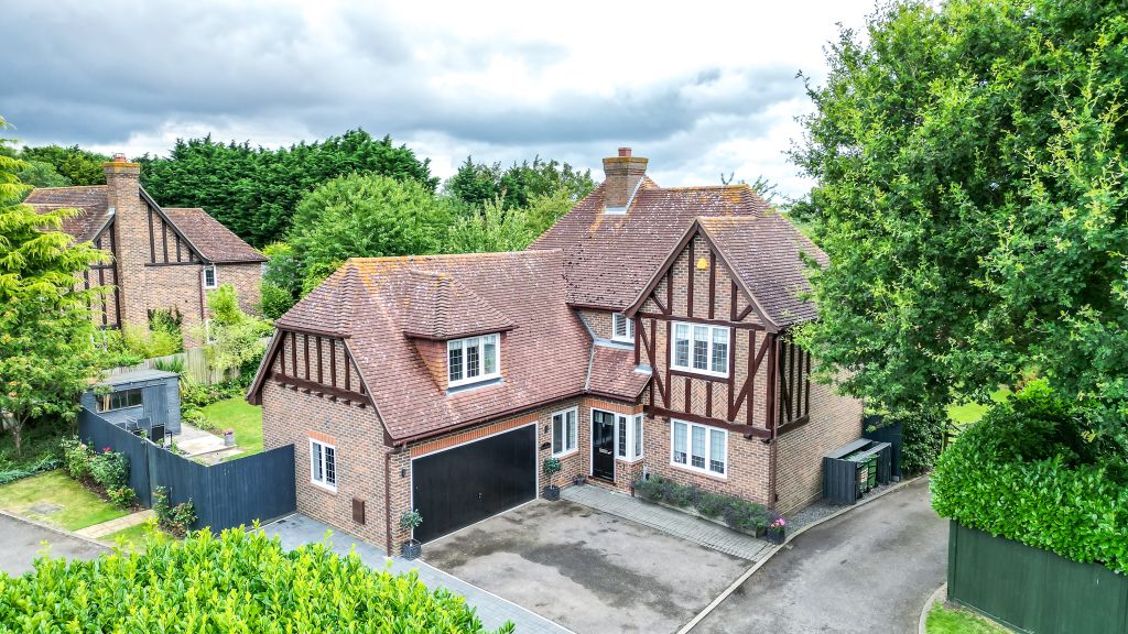 Property photo 1 of 49