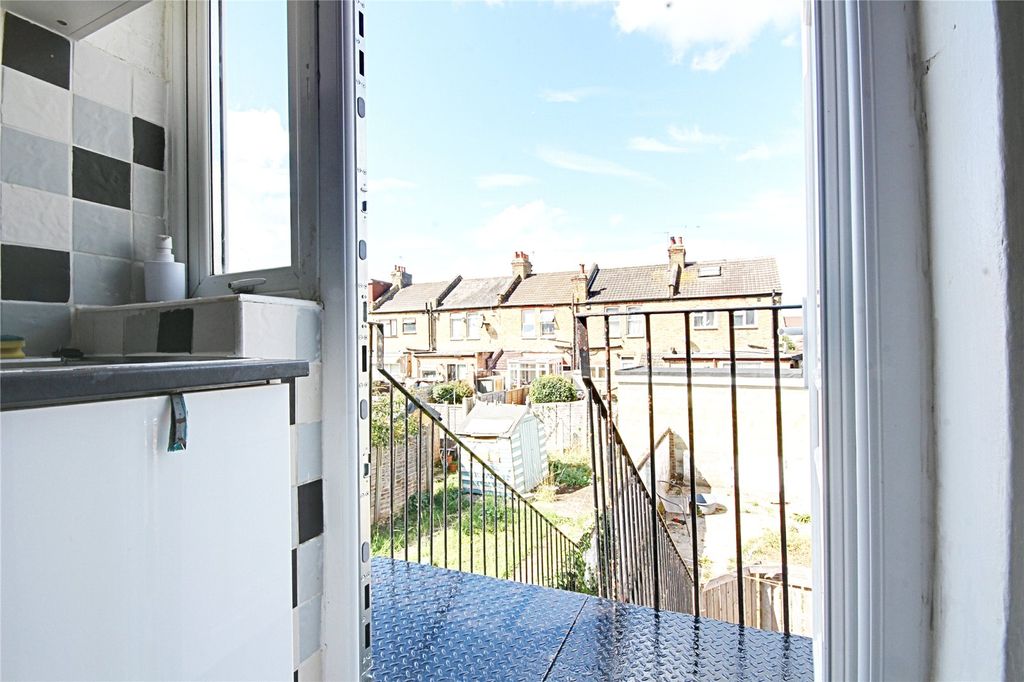 Property photo 1 of 7 Picture No. 03