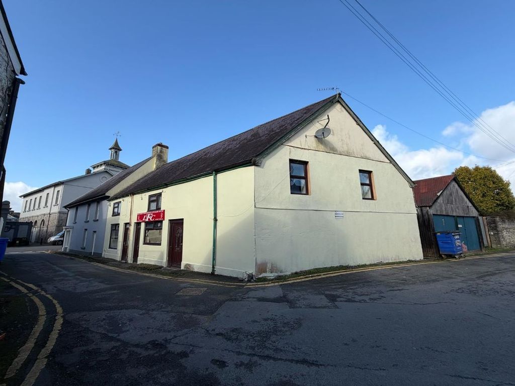 Property photo 3 of 29