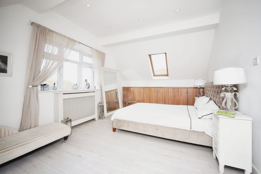 Additional image 15 of 4 bed detached house for saleOld Birmingham Road, Bromsgrove B60