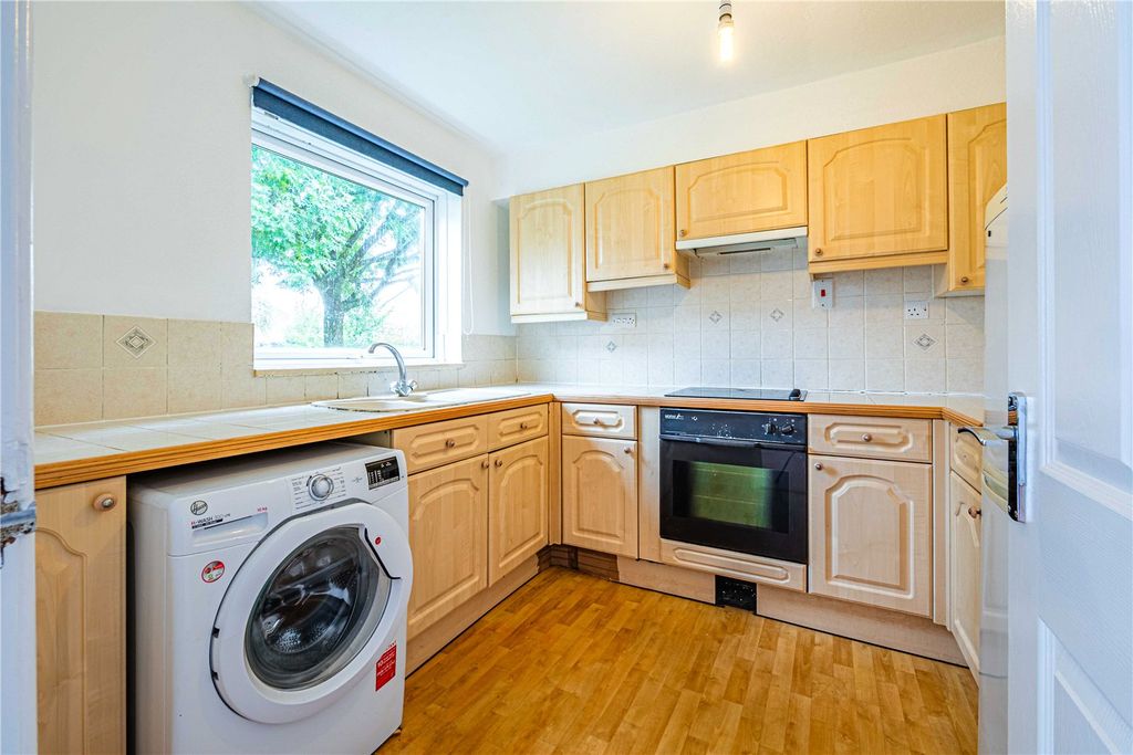 Property photo 3 of 14 Picture No. 19