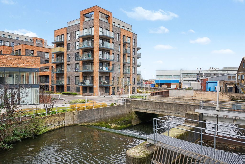 Additional image 24 of 2 bed flat for saleWilliam Mundy Way, Dartford DA1