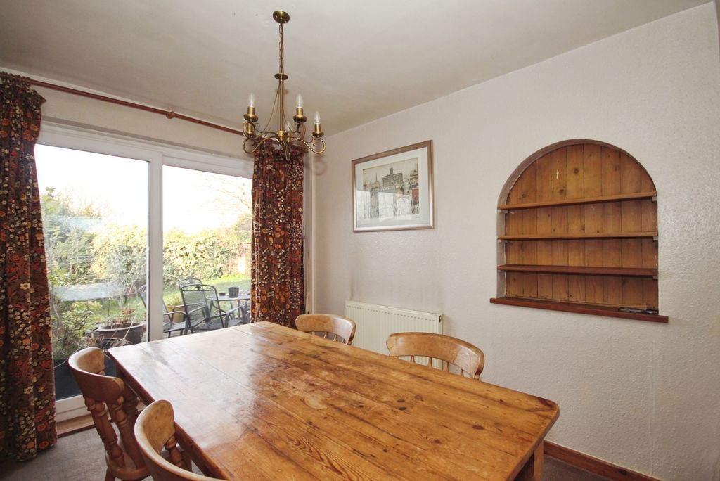 Property photo 3 of 14 Pbox-Img.Jpg