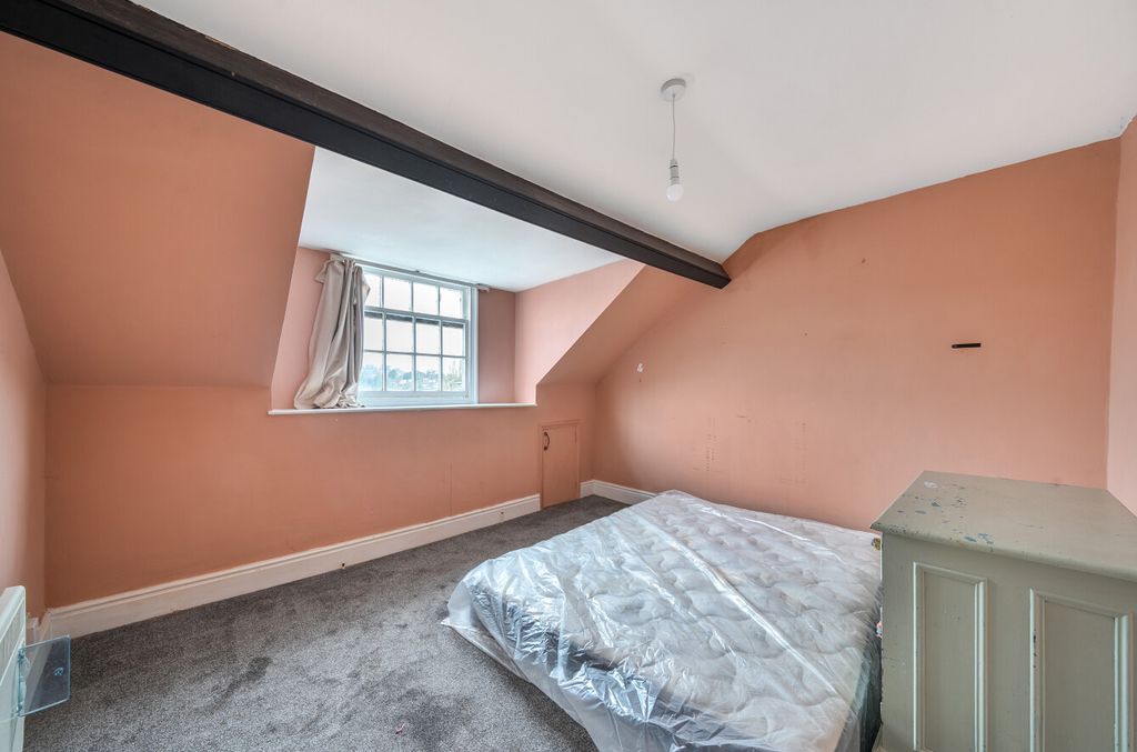 Property photo 3 of 14 3