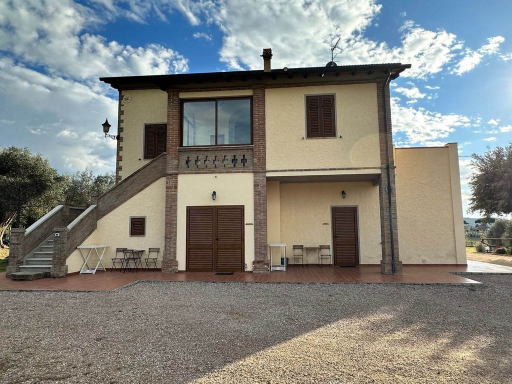 Property photo 3 of 28