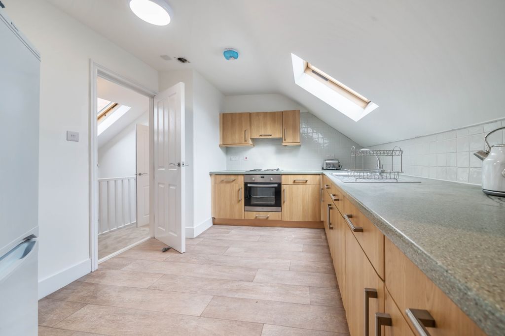 Property photo 2 of 6 975775 (1)