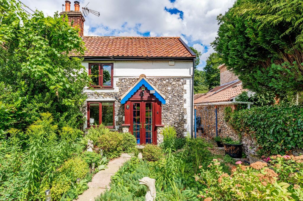 Property photo 1 of 28