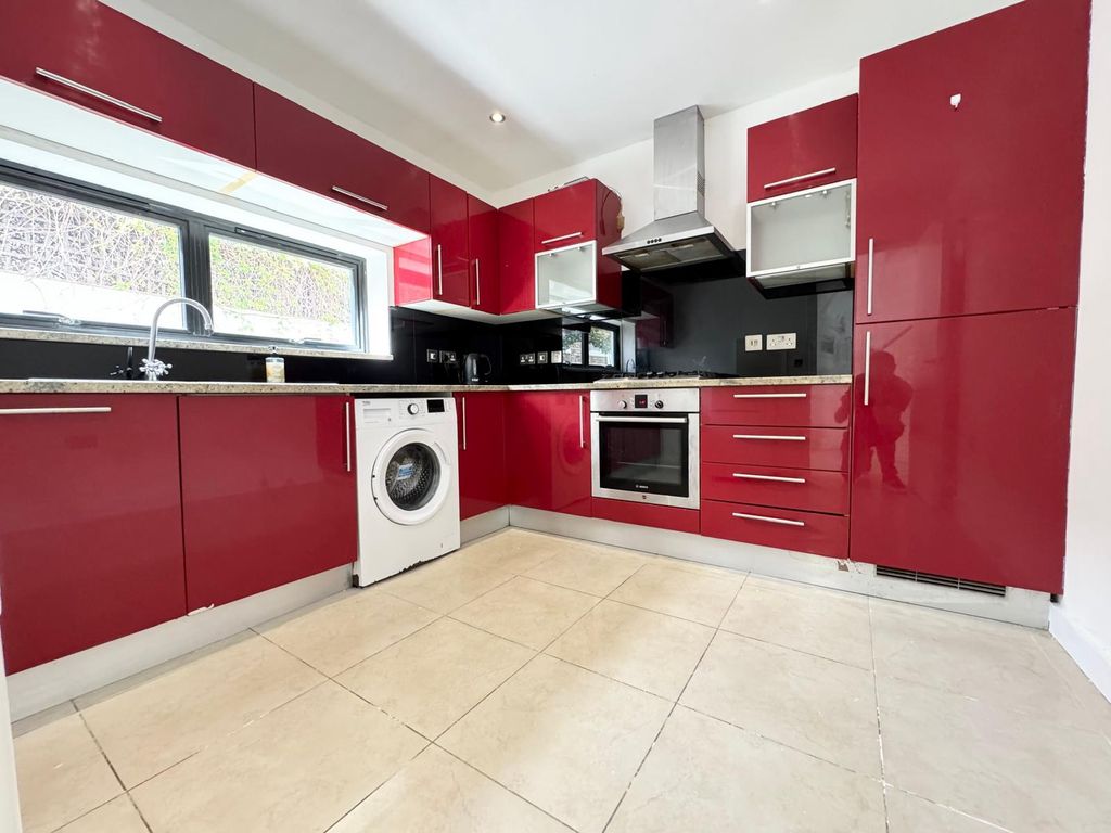 Property photo 1 of 10 Photo 1
