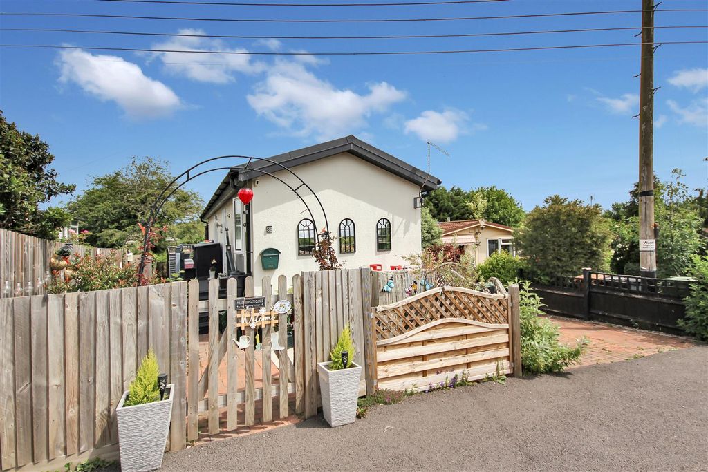 Property photo 1 of 13 Front 3.Jpg