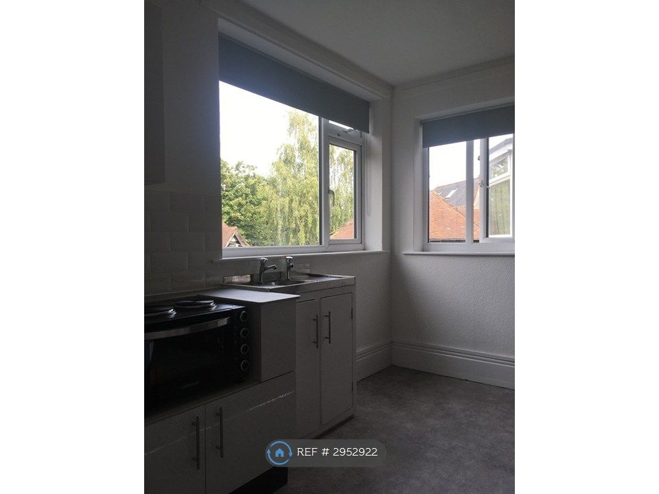 Property photo 3 of 7