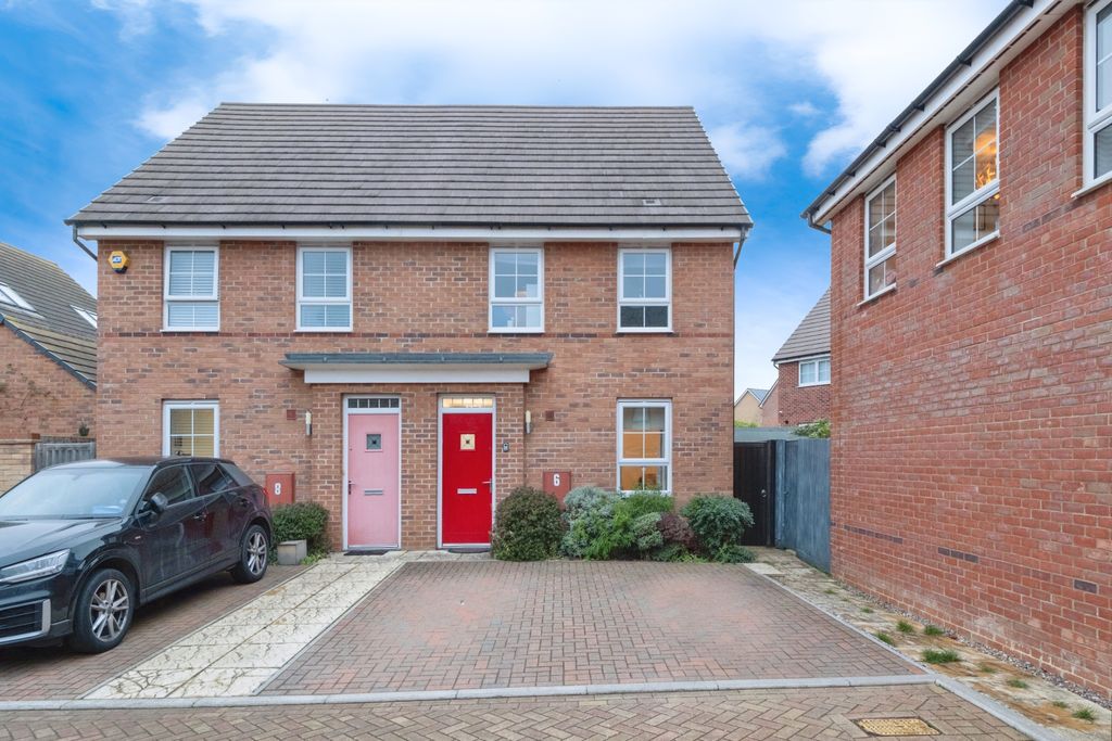 Property photo 1 of 14