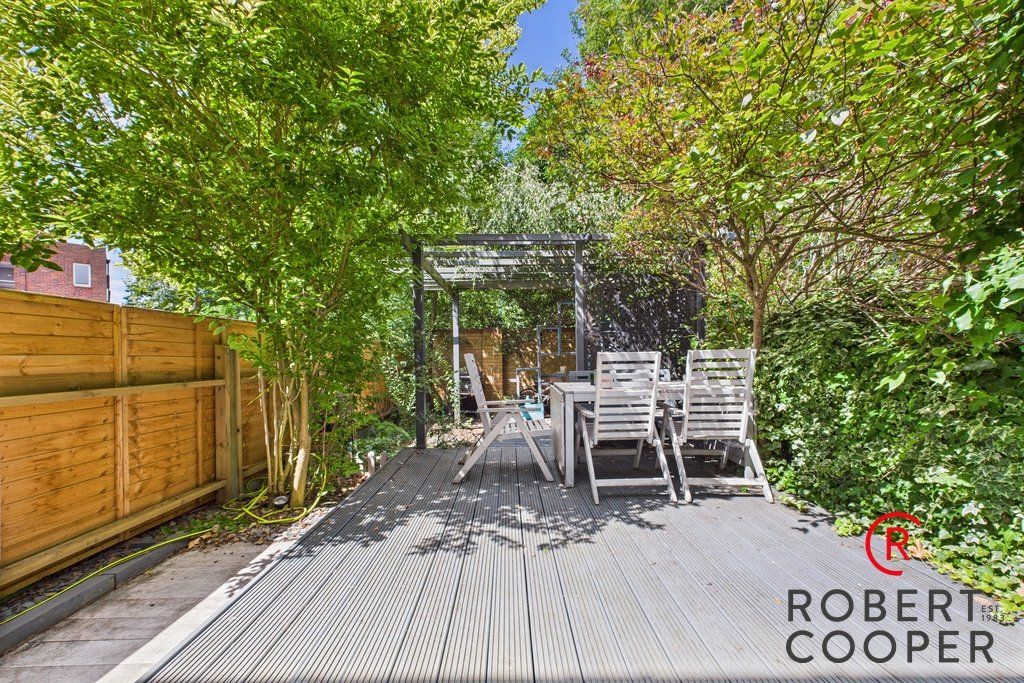 Property photo 2 of 8 Picture No. 05