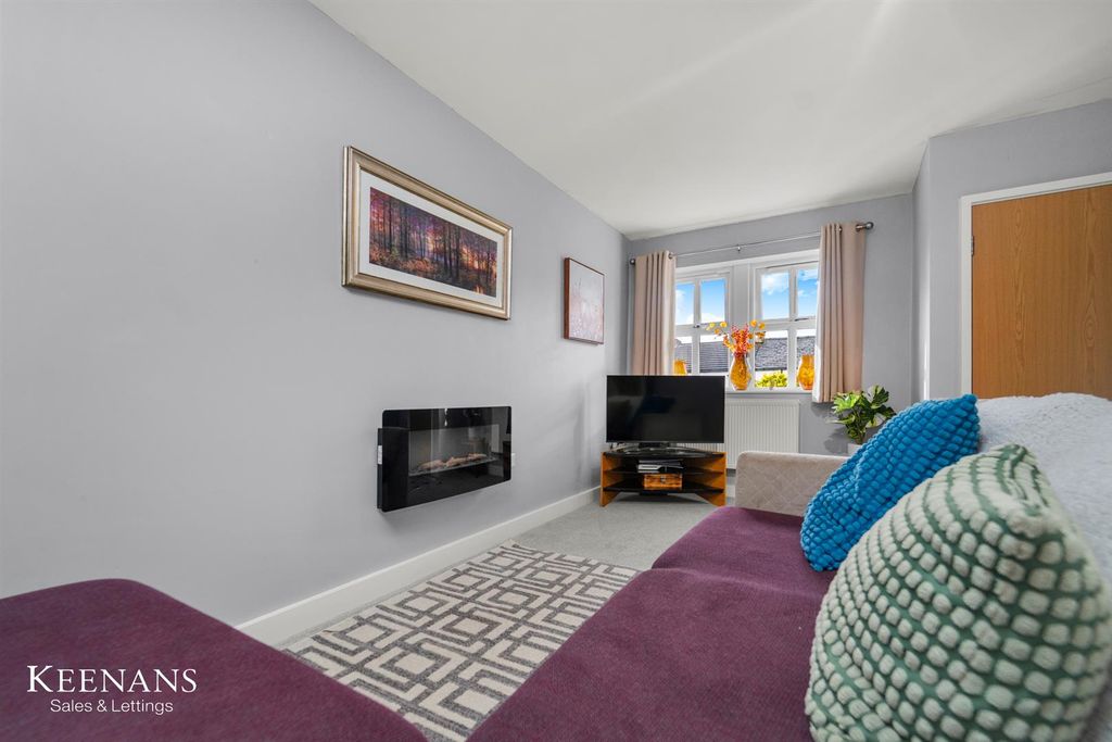 Property photo 3 of 24 3.Jpg