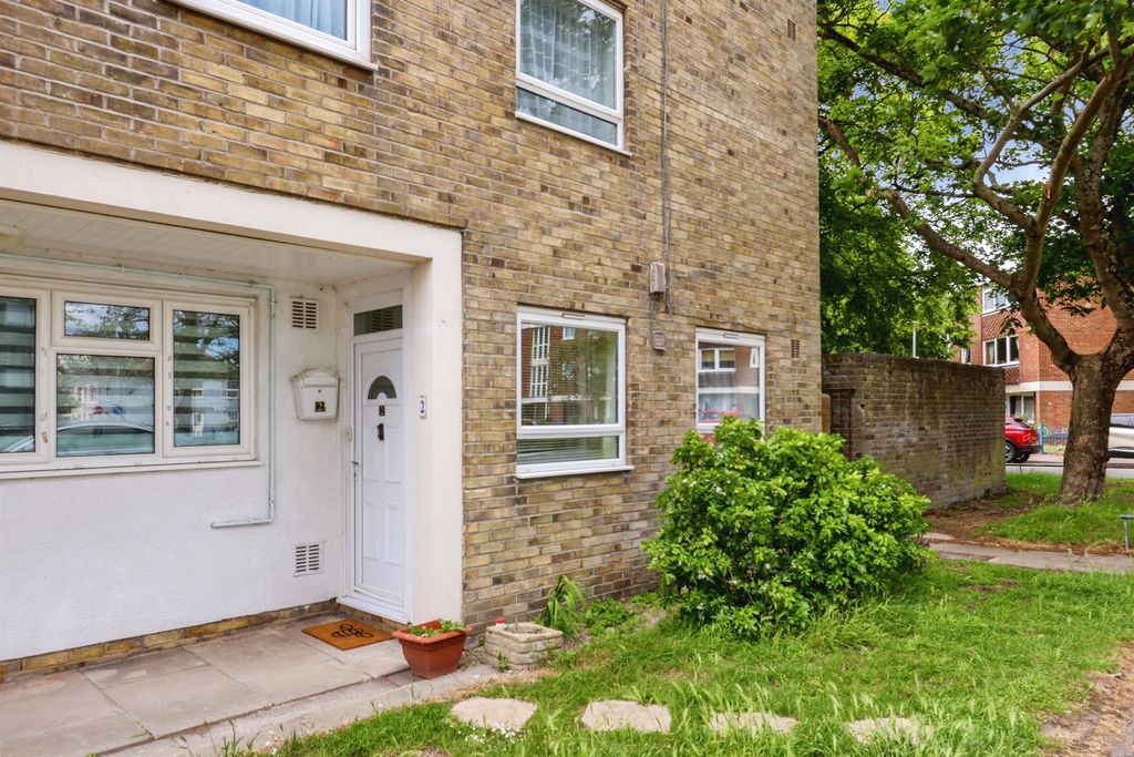Property photo 1 of 22
