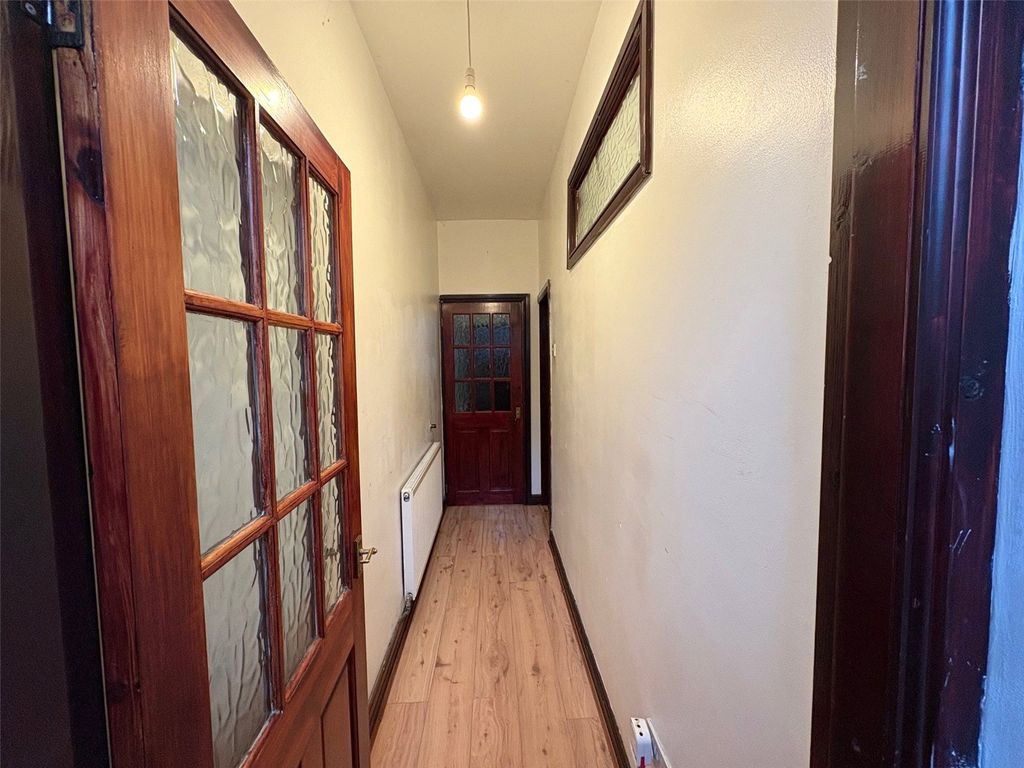 Property photo 2 of 9 Picture No. 09