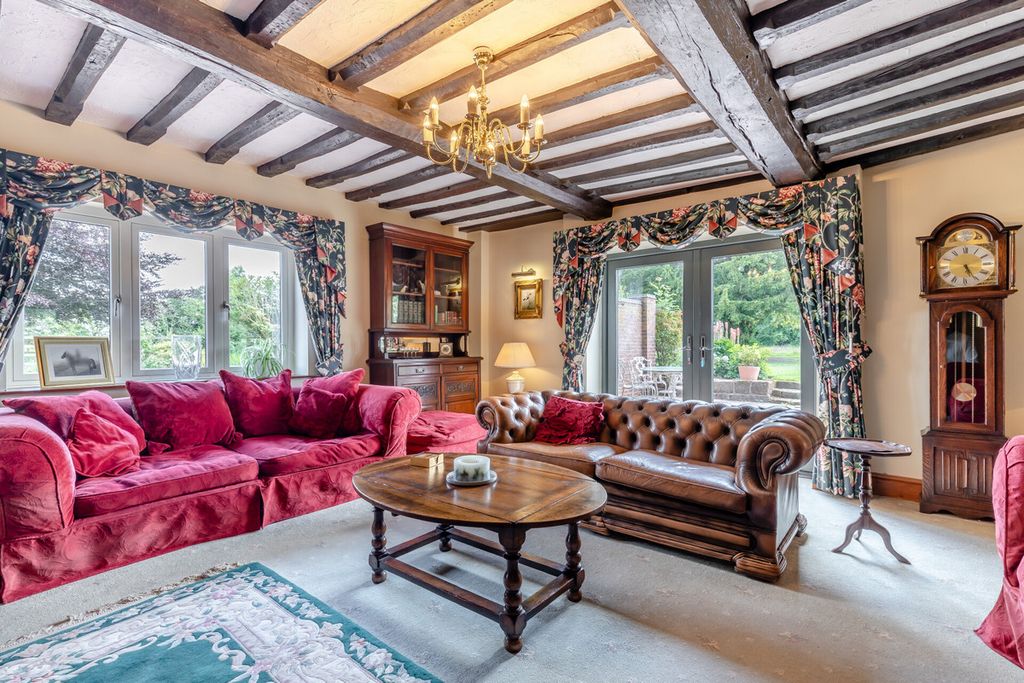 Property photo 2 of 42