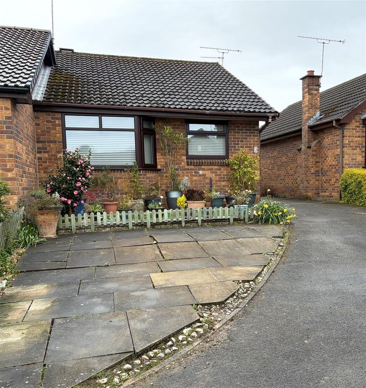Property photo 1 of 24 Bransdale Garth