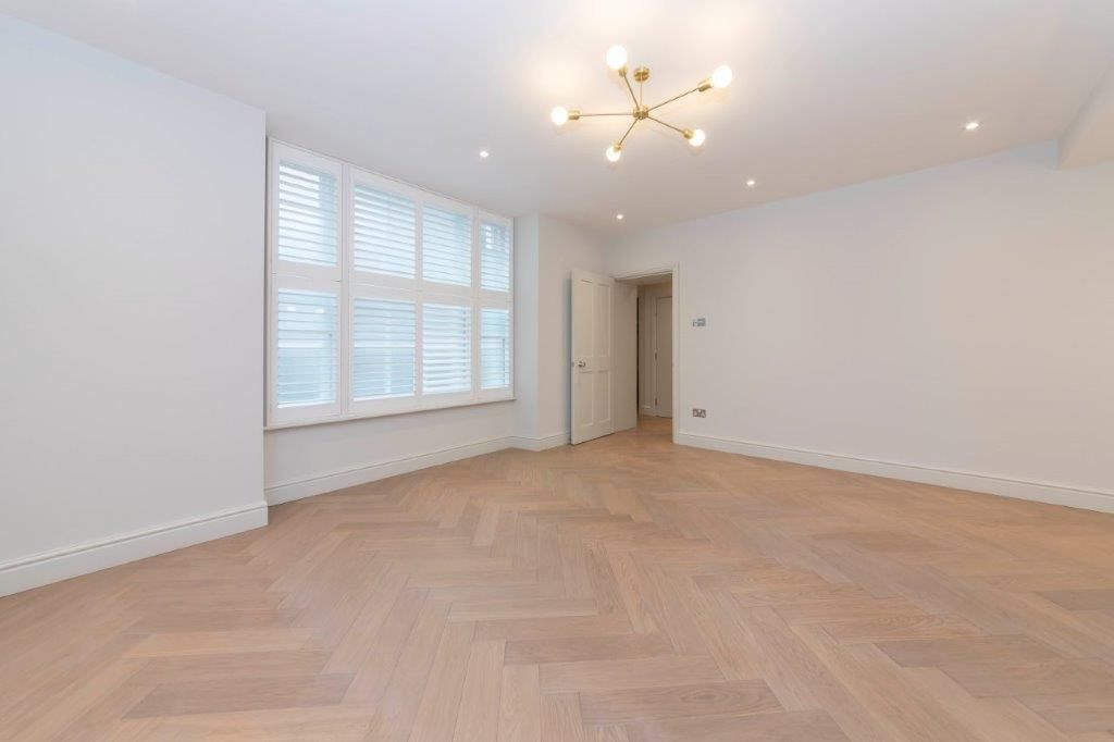 Property photo 2 of 12 Reception.Jpg