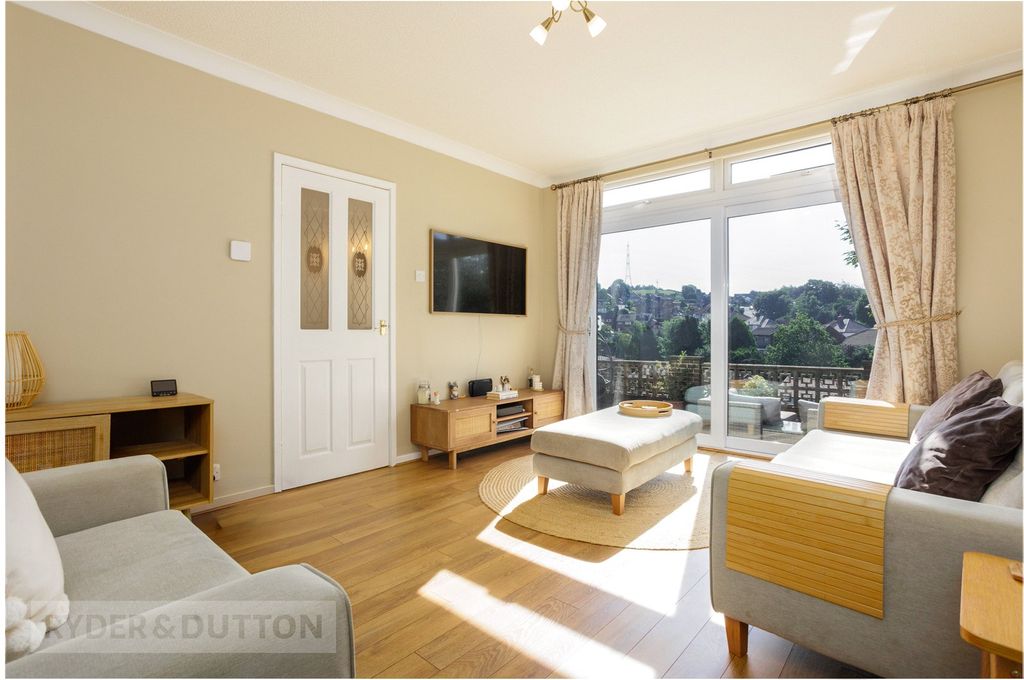 Property photo 3 of 46 Picture No. 48