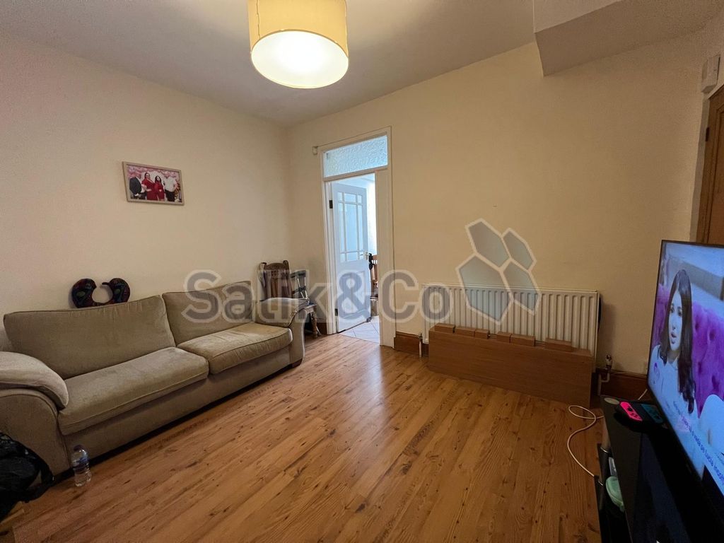 Property photo 1 of 13 Image 1