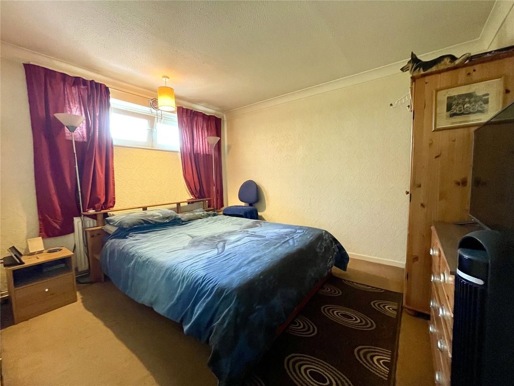 Property photo 2 of 13 Picture No. 03