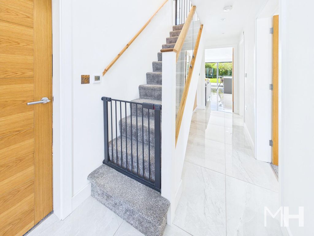 Property photo 2 of 26 Hallway