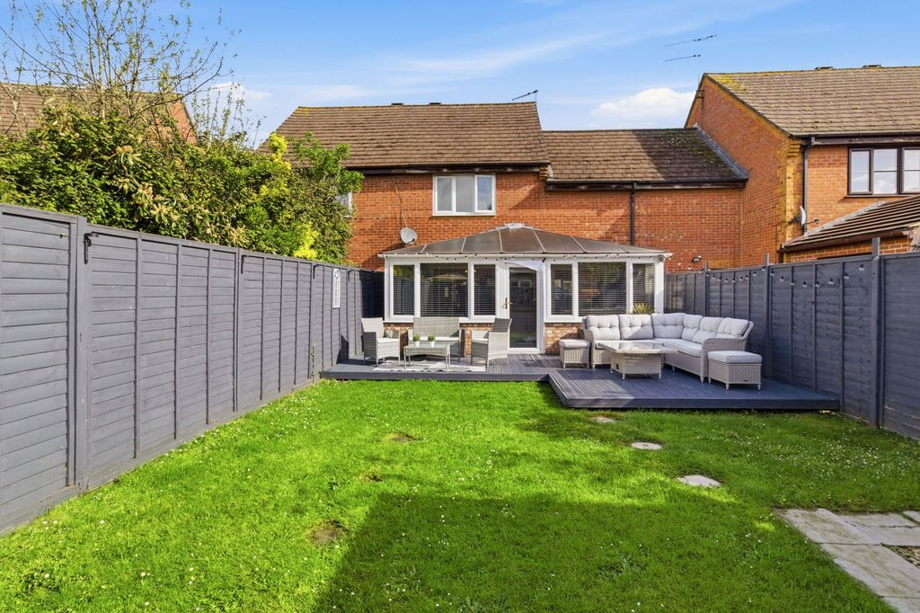 Property photo 1 of 18