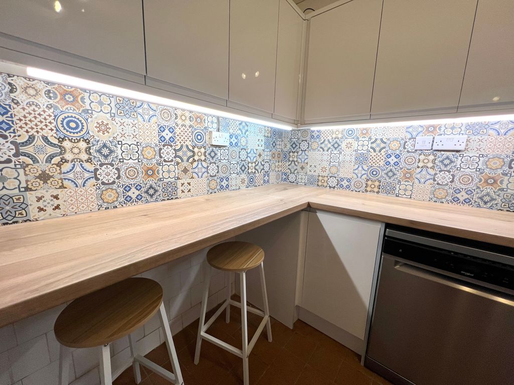 Property photo 3 of 35 Img_3166