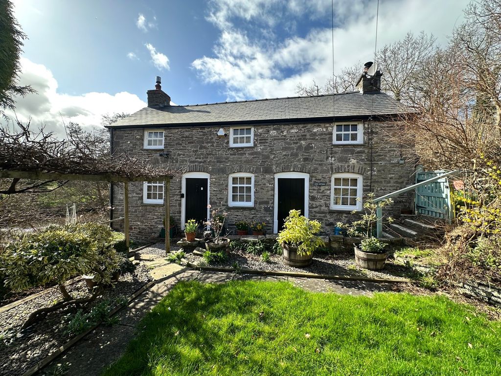 Property photo 1 of 23