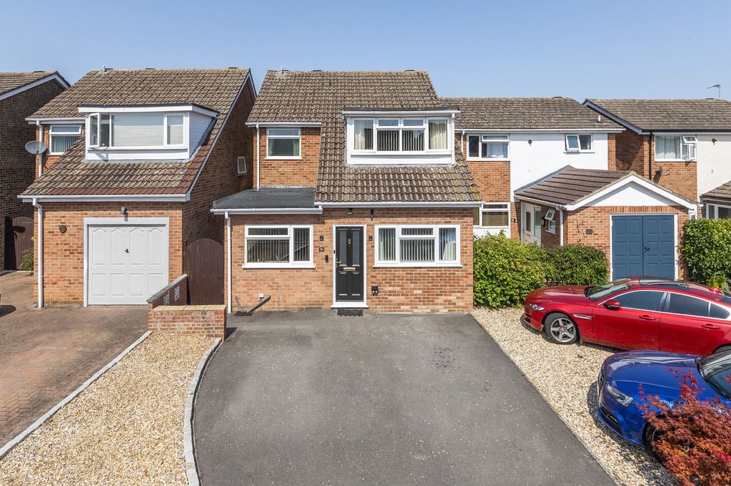 Property photo 1 of 16