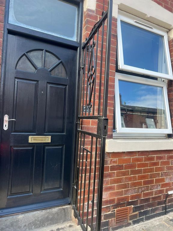 Property photo 2 of 13