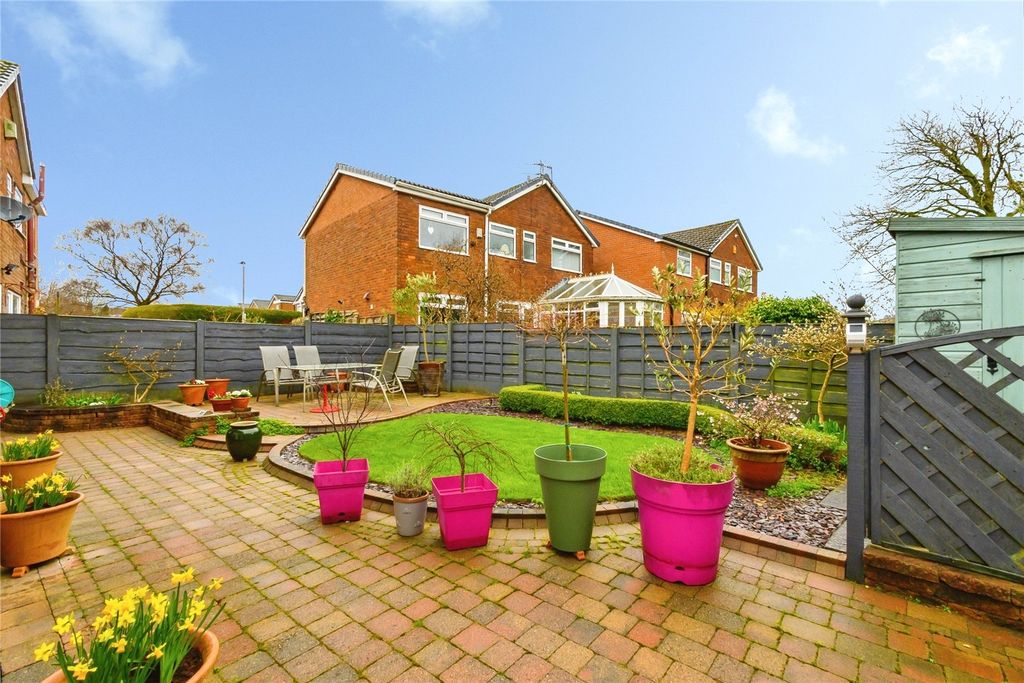 Property photo 2 of 26 Picture No. 11
