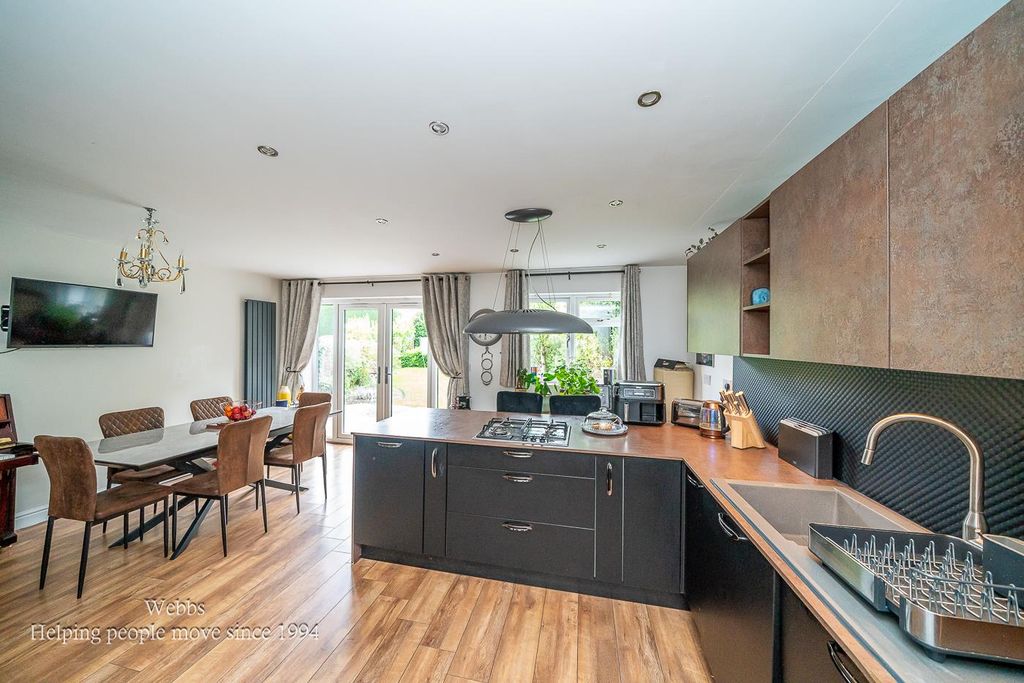 Property photo 3 of 21 Dsc04321.Jpg