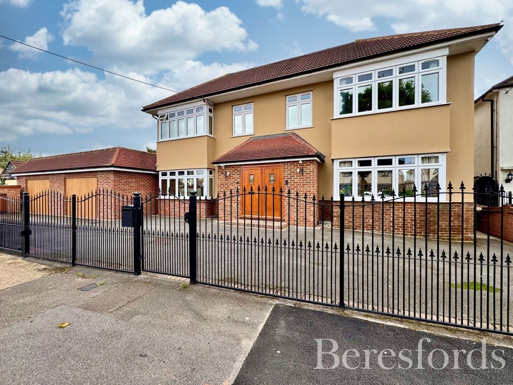 Property photo 1 of 42 Picture No. 28