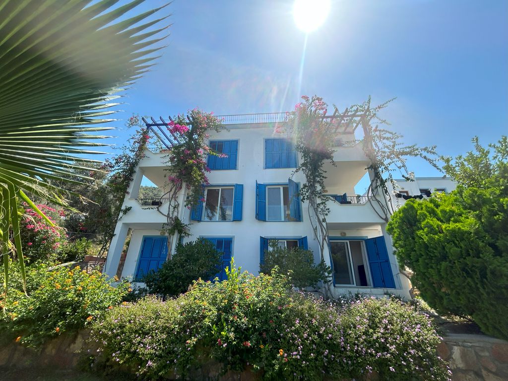 Property photo 1 of 25 An Outstanding Bodrum Property For Sale - A Beautiful Reverse Duplex Apartment