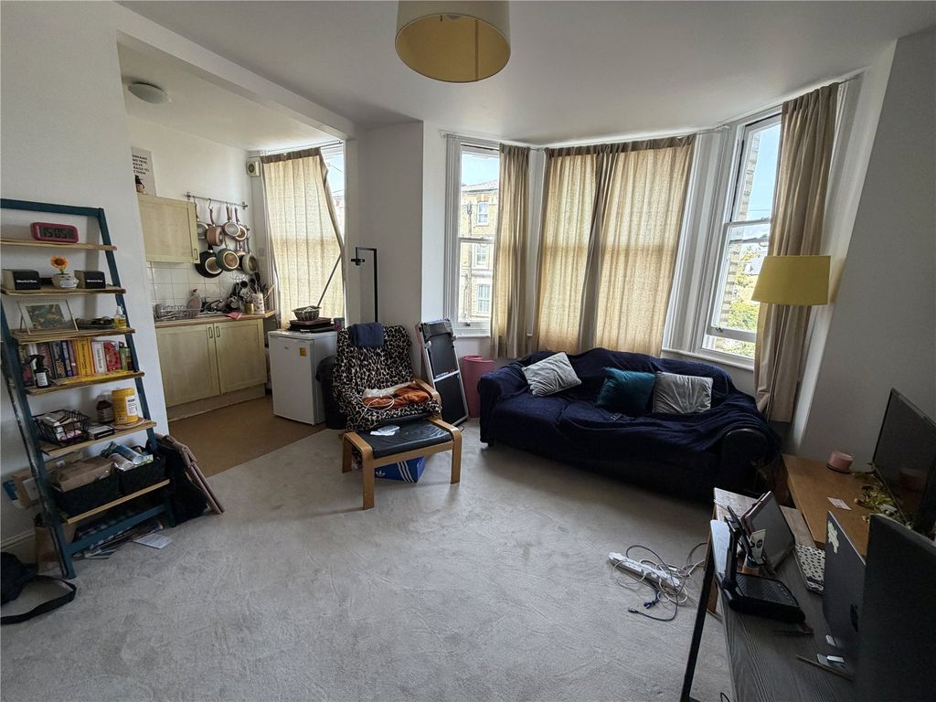 Property photo 1 of 5 Picture No. 07