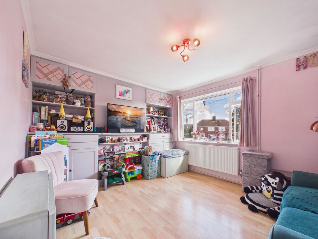 Property photo 2 of 7
