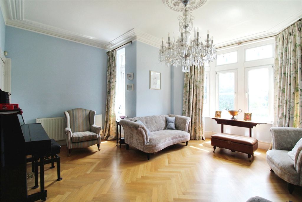 Property photo 1 of 30 Picture No. 02