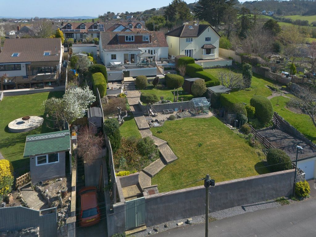 Property photo 1 of 31