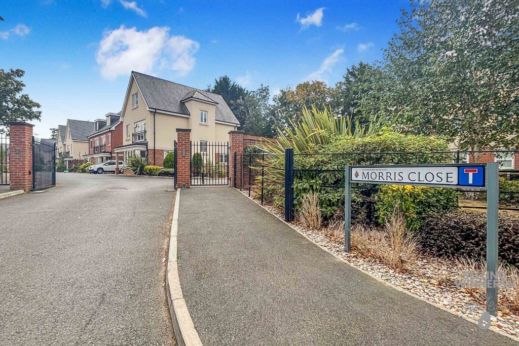 Property photo 2 of 10 5326193