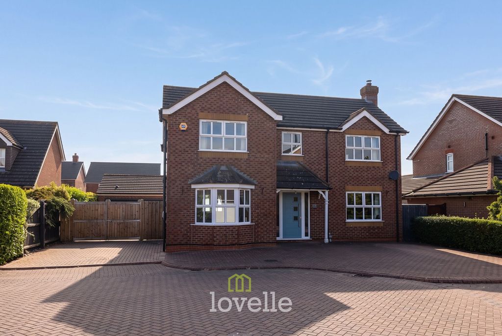 Property photo 1 of 39