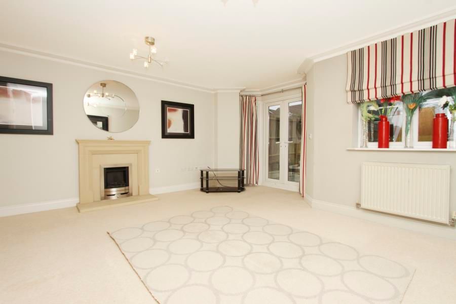 Property photo 2 of 7