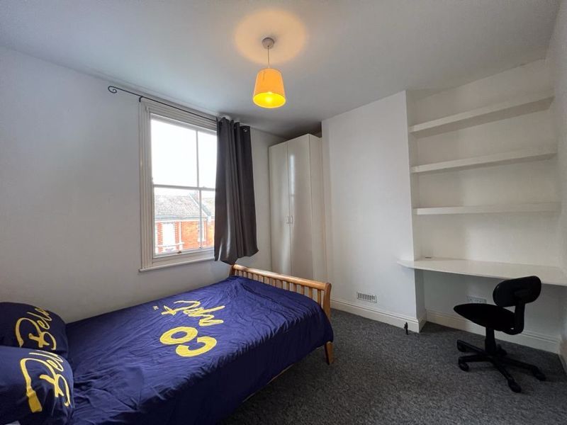 Property photo 2 of 16 Photo 22