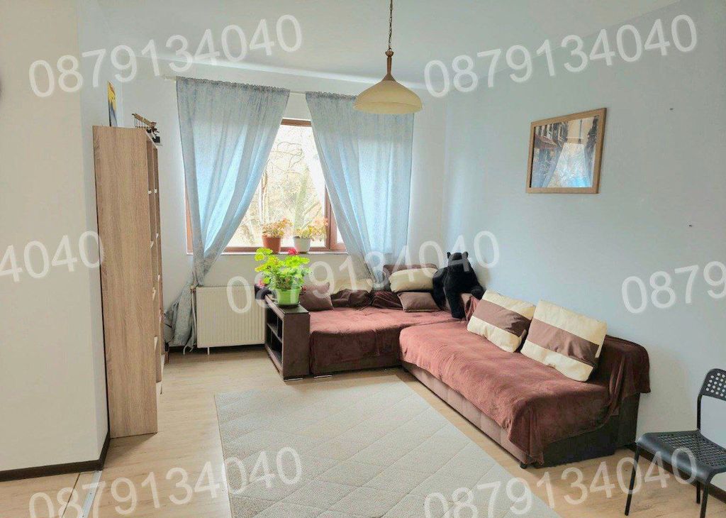 Property photo 3 of 20