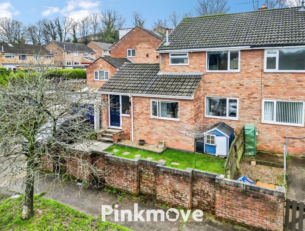Property photo 3 of 28
