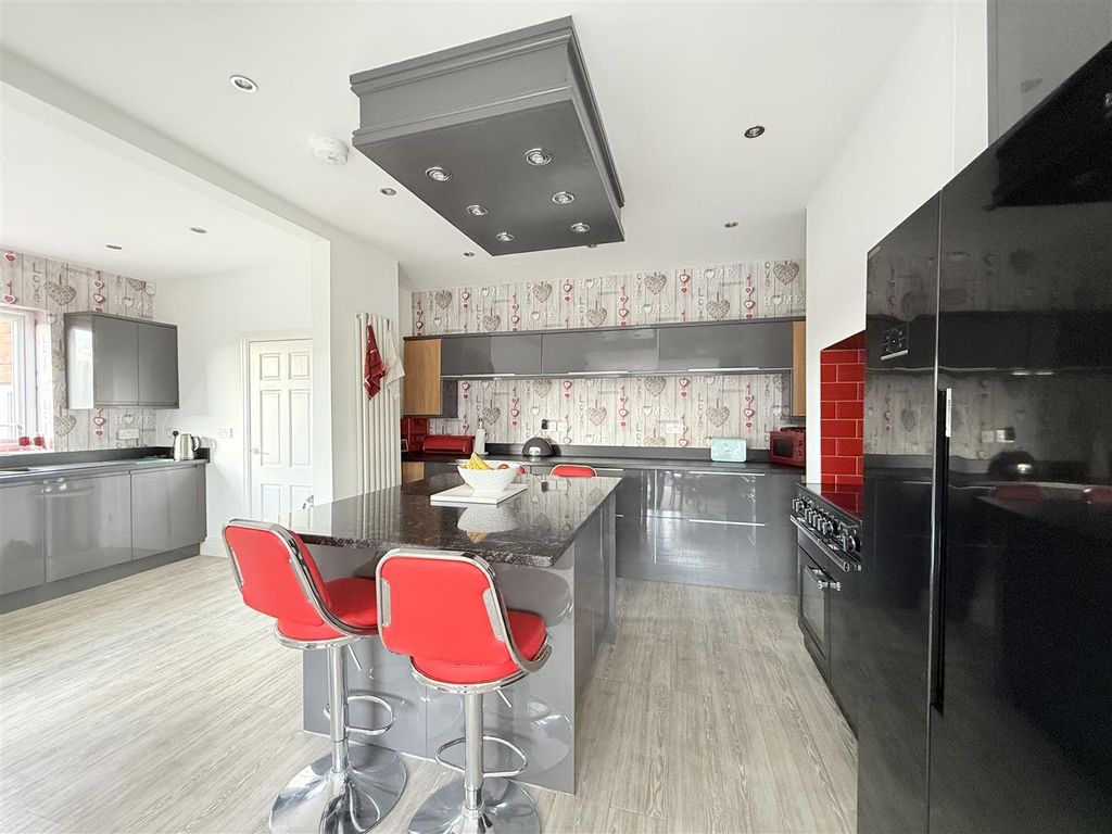 Property photo 3 of 34 Img_0889.Jpg