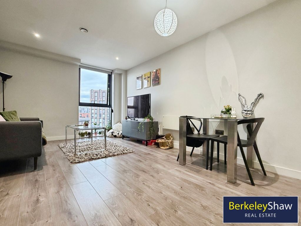 Property photo 3 of 10 Kitchen Diner/Living Area