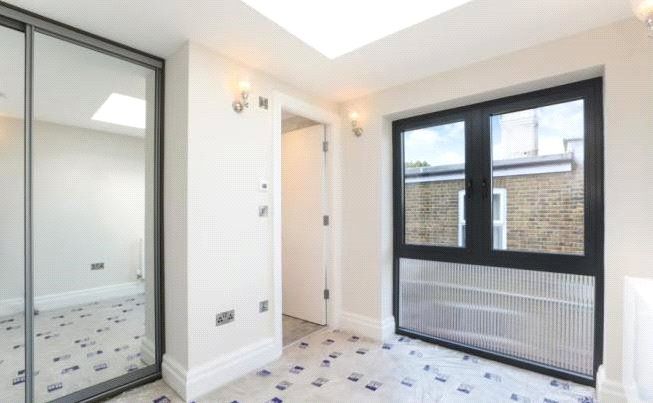 Property photo 3 of 10 Picture-No-10-107