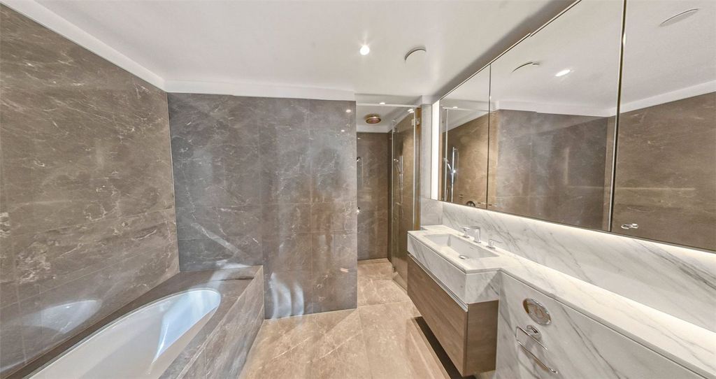 Property photo 3 of 10 Picture No. 07