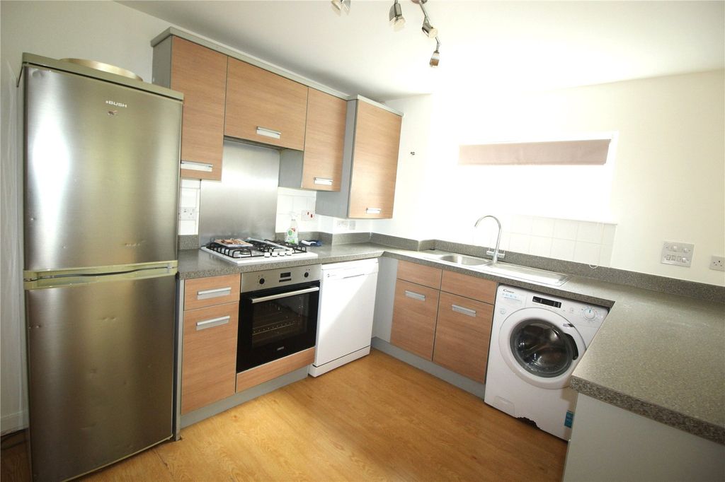 Property photo 3 of 8 Picture No. 09